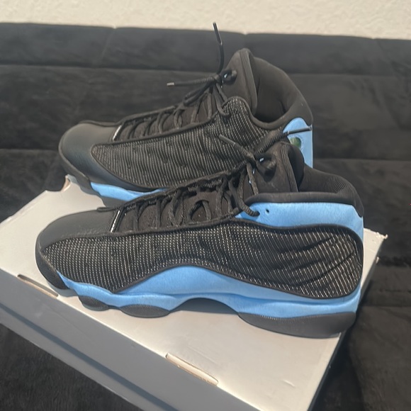 Air Jordan 13 - Picture 5 of 8